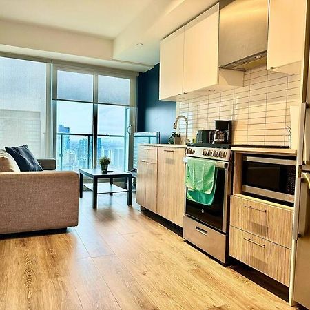 Cozy Condo Near Eatoncentre Mall Toronto Kültér fotó