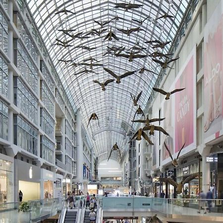 Cozy Condo Near Eatoncentre Mall Toronto Kültér fotó